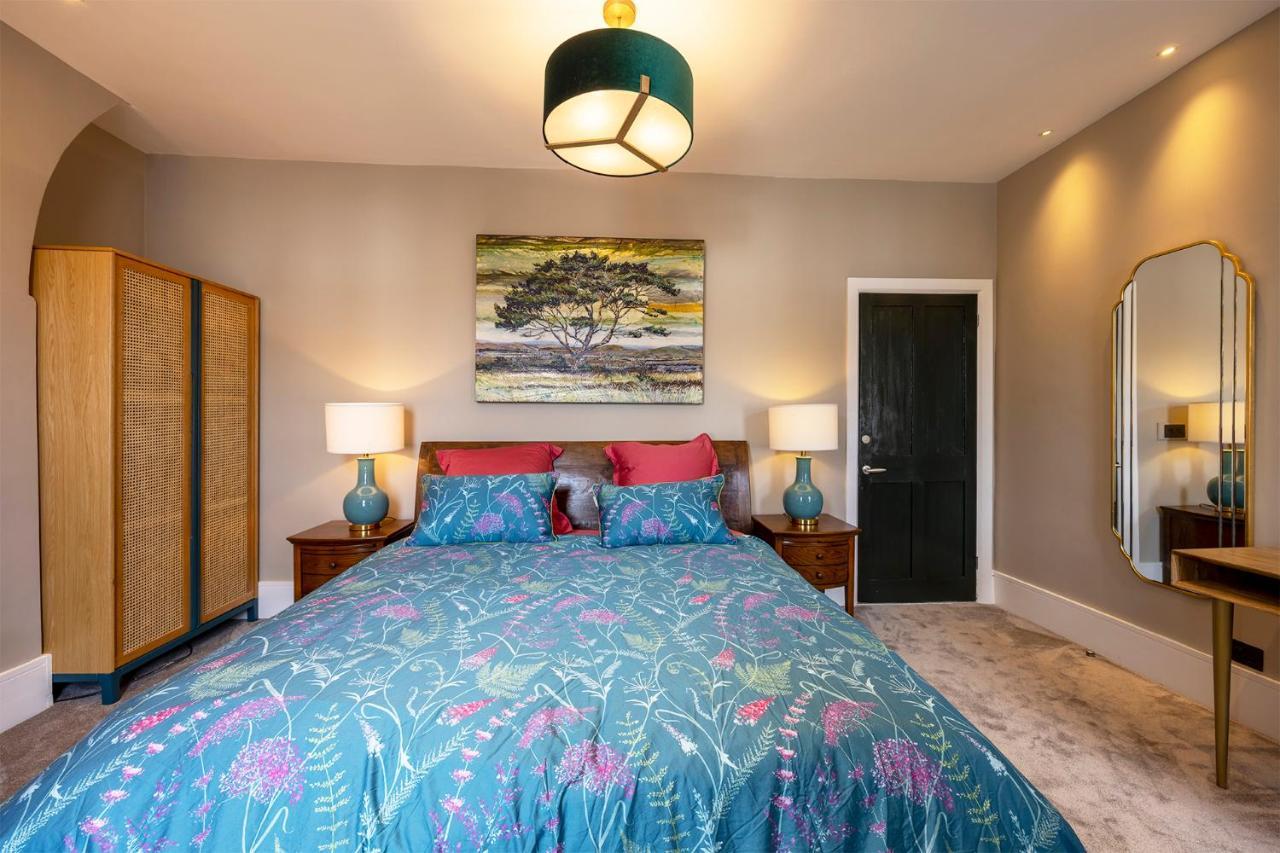 Luxury Central Home - Parking & Ev Point, Superking Bed Canterbury Luaran gambar